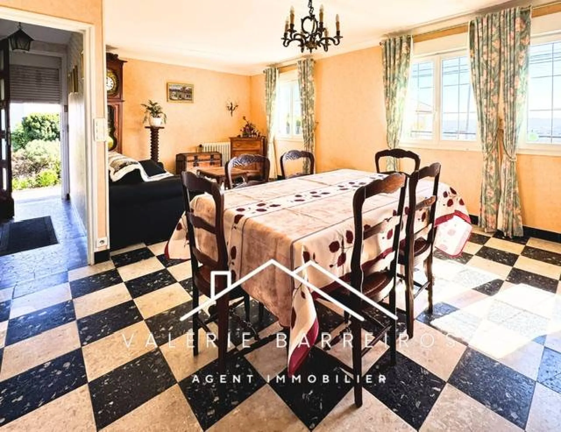 A vendre sur la commune de ST AUBIN LES ELBEUF maison de 85 m² habitables sur 711 m² de terrain