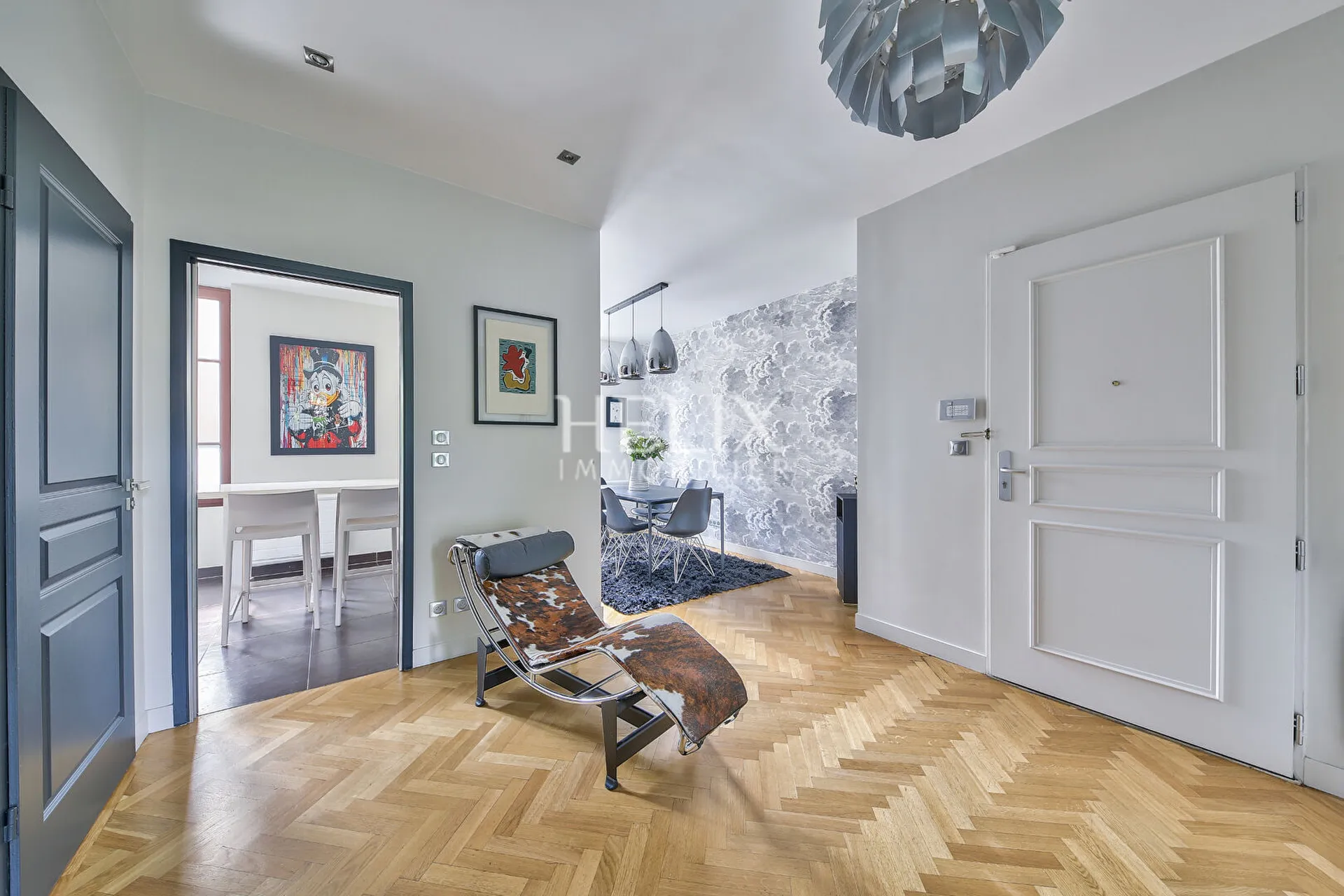 Vente réalisée par notre agence de Saint-Germain -en-Laye comme une maison de 130 M²  avec jardin et terrasses