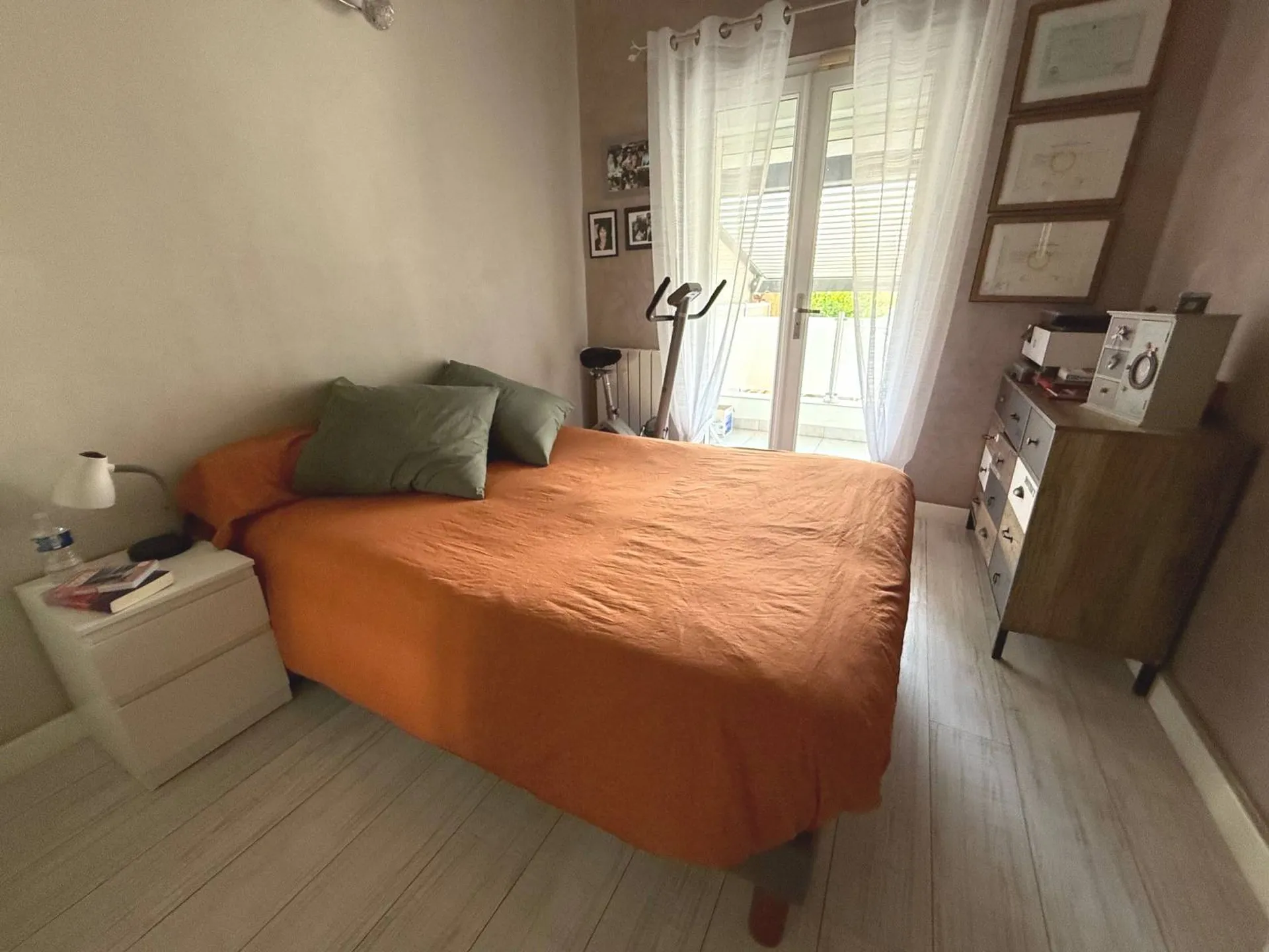 Proche commerces et transports Type 5 Carnoux en Provence