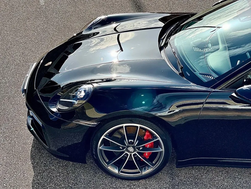 Detailing auto Lyon Porsche 992 traitement céramique / PPF / protection carrosserie 