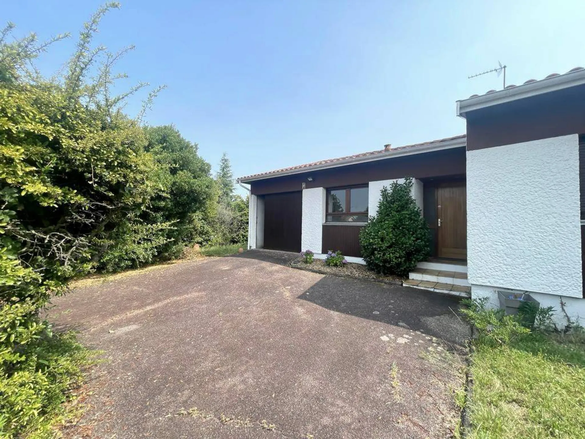 Maison de plain pied avec belle parcelle Mérignac  