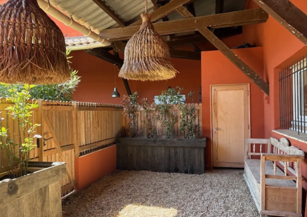 Villa contemporaine d'exception à Grimaud de 7 pièces proche de la mer