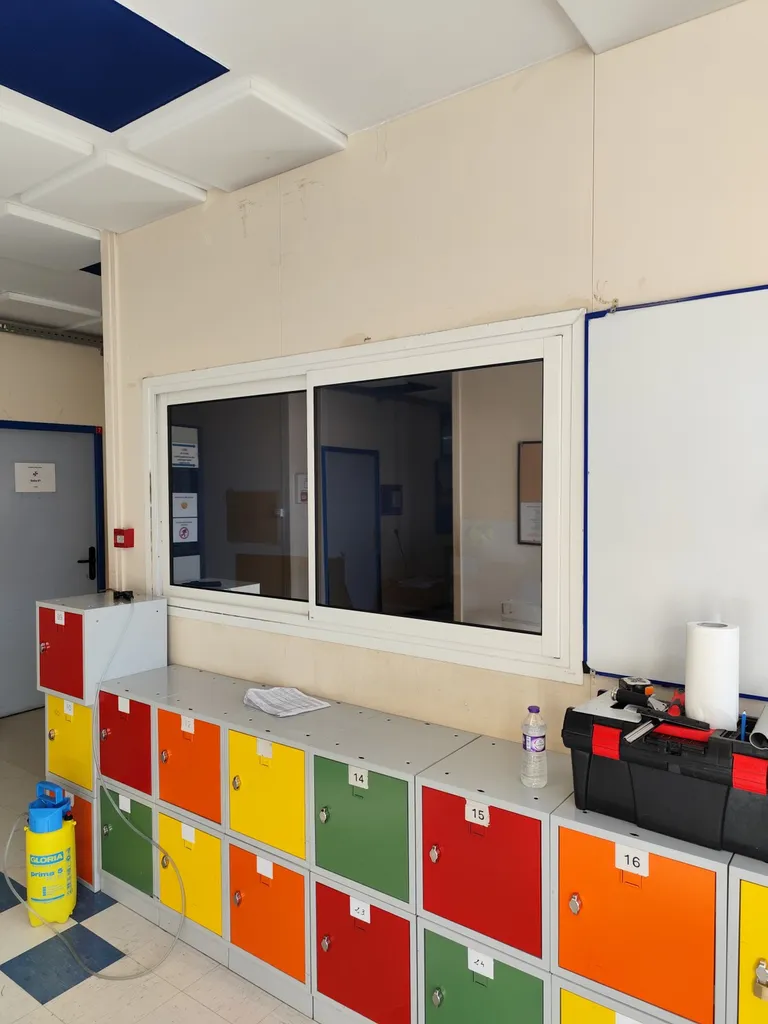 FILMS SÉCURISÉ POUR  ECOLE ST TRINITÉ MARSEILLE 