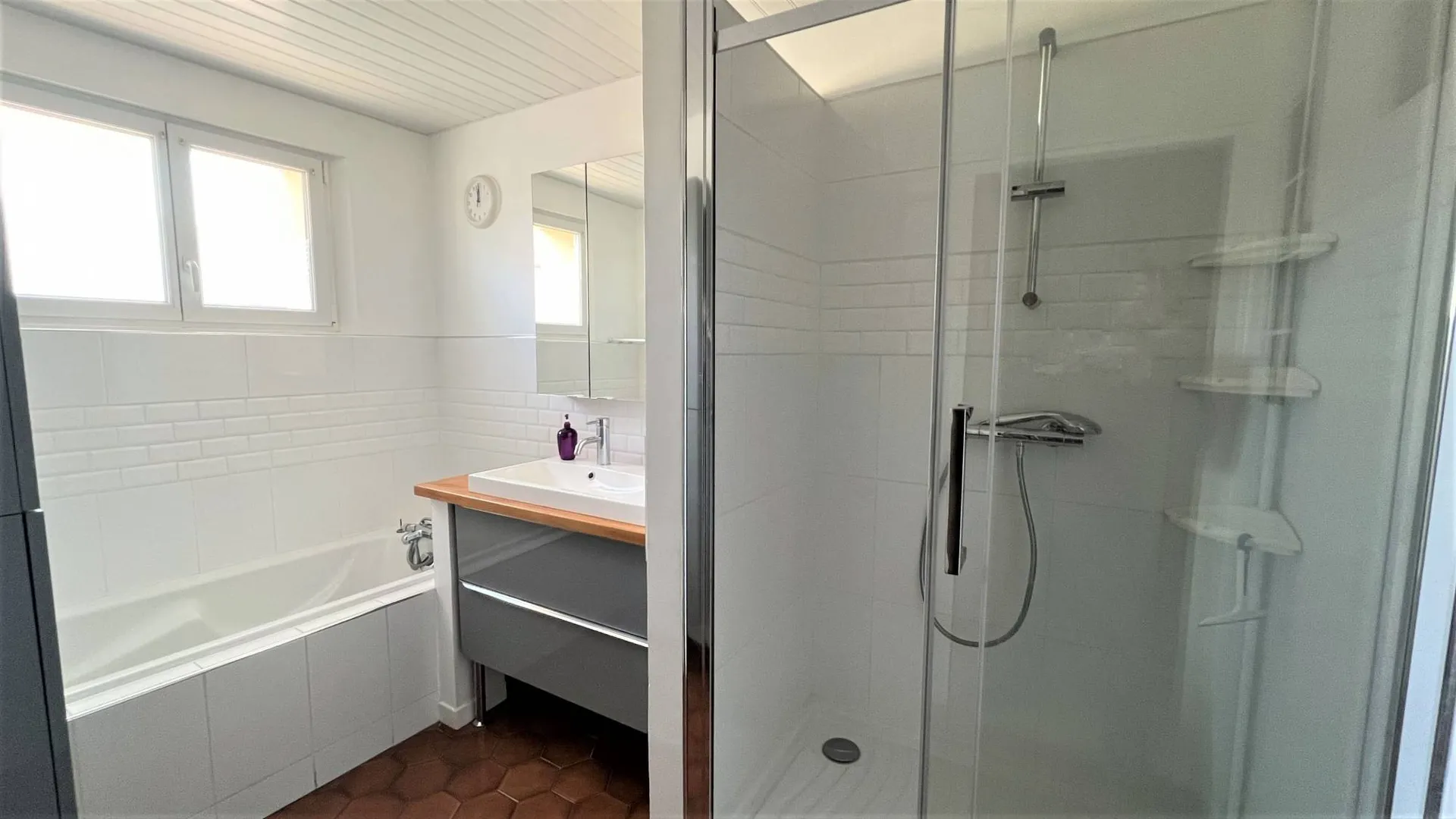 Deux pas de la plage.