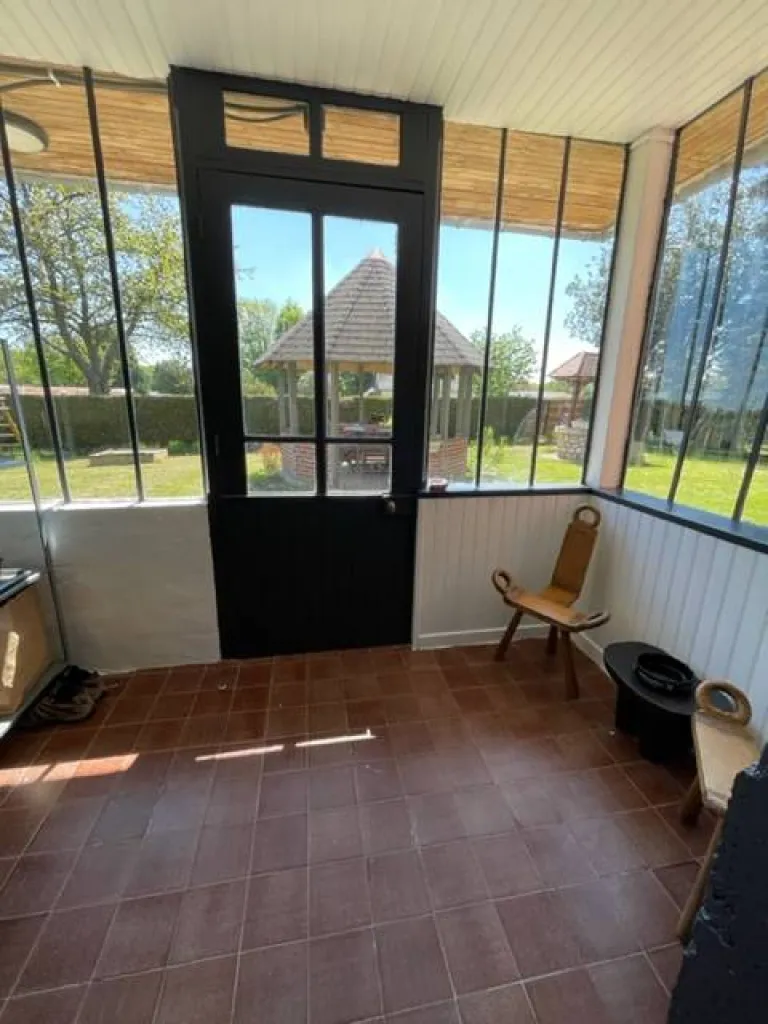 A saisir magnifique maison bourgeoise de 130 m² édifiée sur un terrain de 1200 m² sur la commune d'ELBEUF 76500