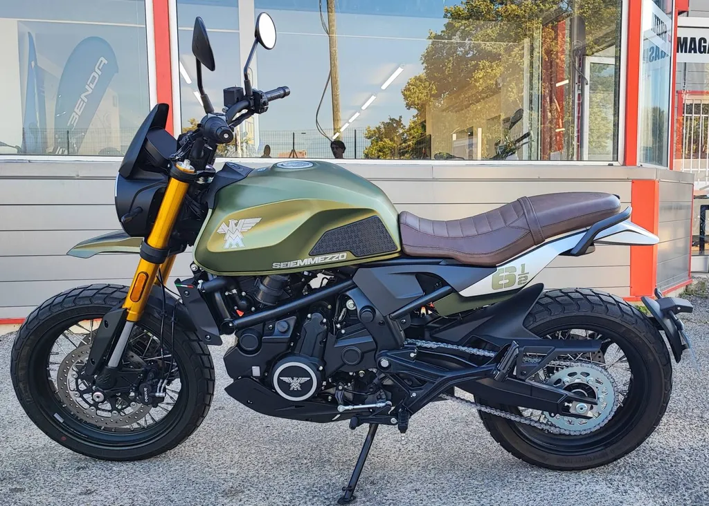 MOTO MORINI 650 SEIEMMENZZO SCR DU 05/2023 AVEC 3650 KM.