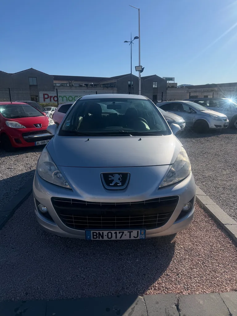 PEUGEOT 207 1.4 VTI 95CV ACTIVE 5 PORTES 
