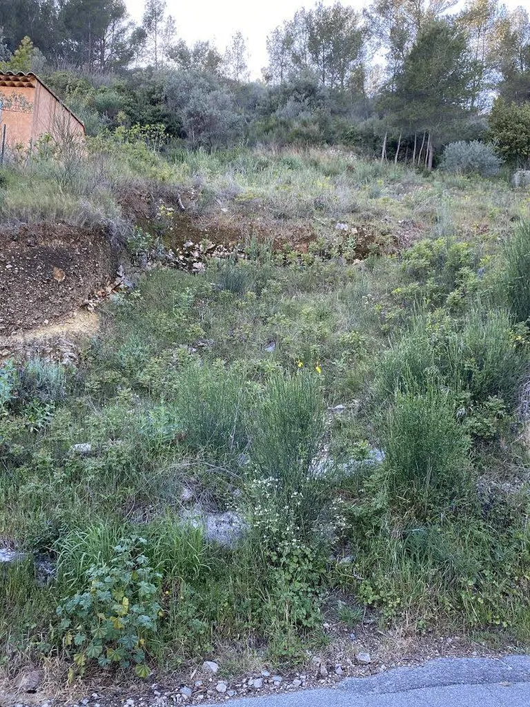 Terrain à construire sur Solliès-Toucas