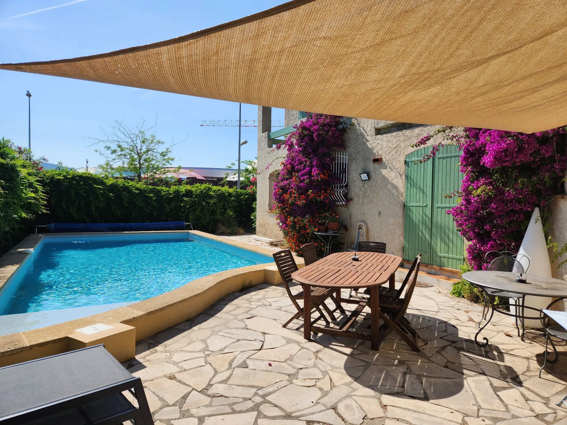 A vendre villa de huit pièces La Ciotat Nord