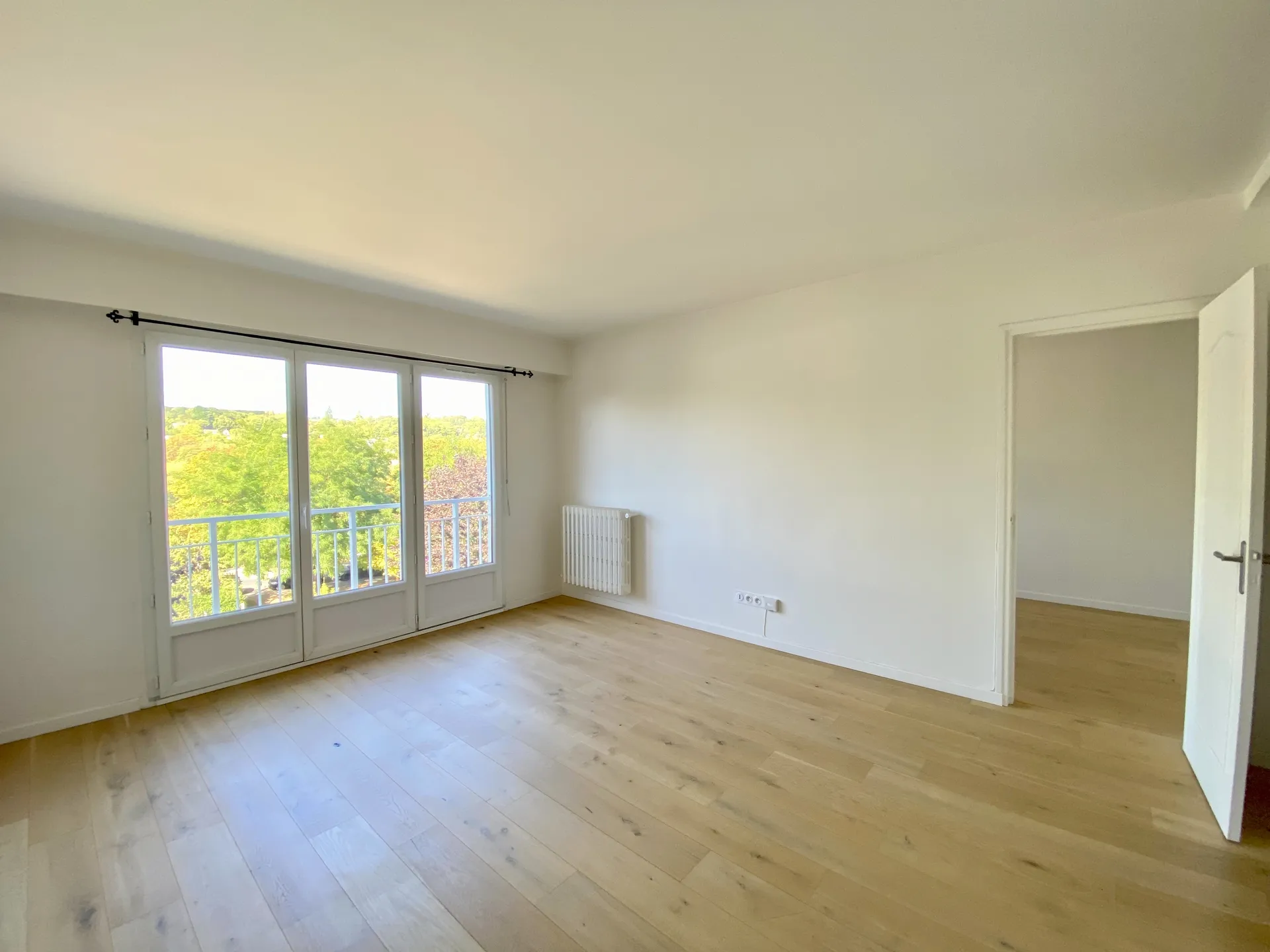 Appartement 5 pièces 75 m² · à Carrières-sous-Poissy · 74,8 m² · 249 600 €