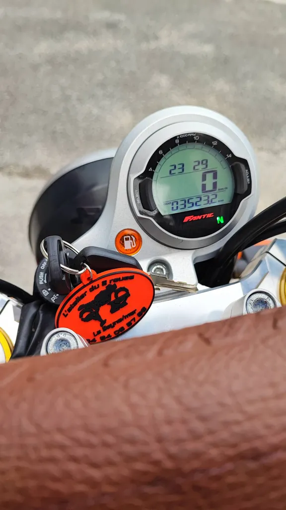 FANTIC CABALLERO 125 SCRAMBLER du 11/2021 avec 3550 km