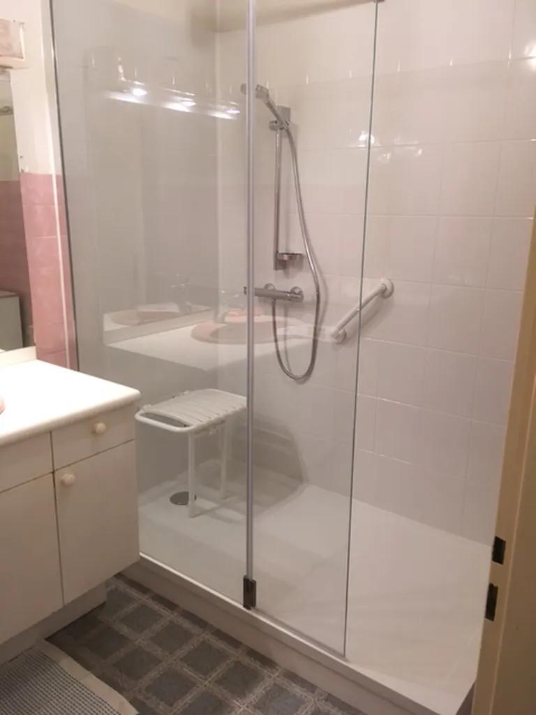Rénovation salle de bain douche senior à Montpellier 