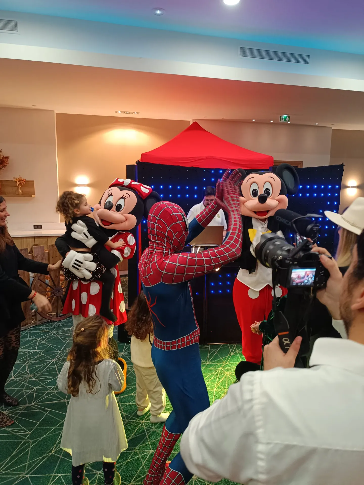 Coupe de cheveux anniversaire Mathéo 3ans ECC Marseille