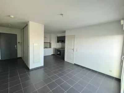 Libre à partir du 17/07/2025