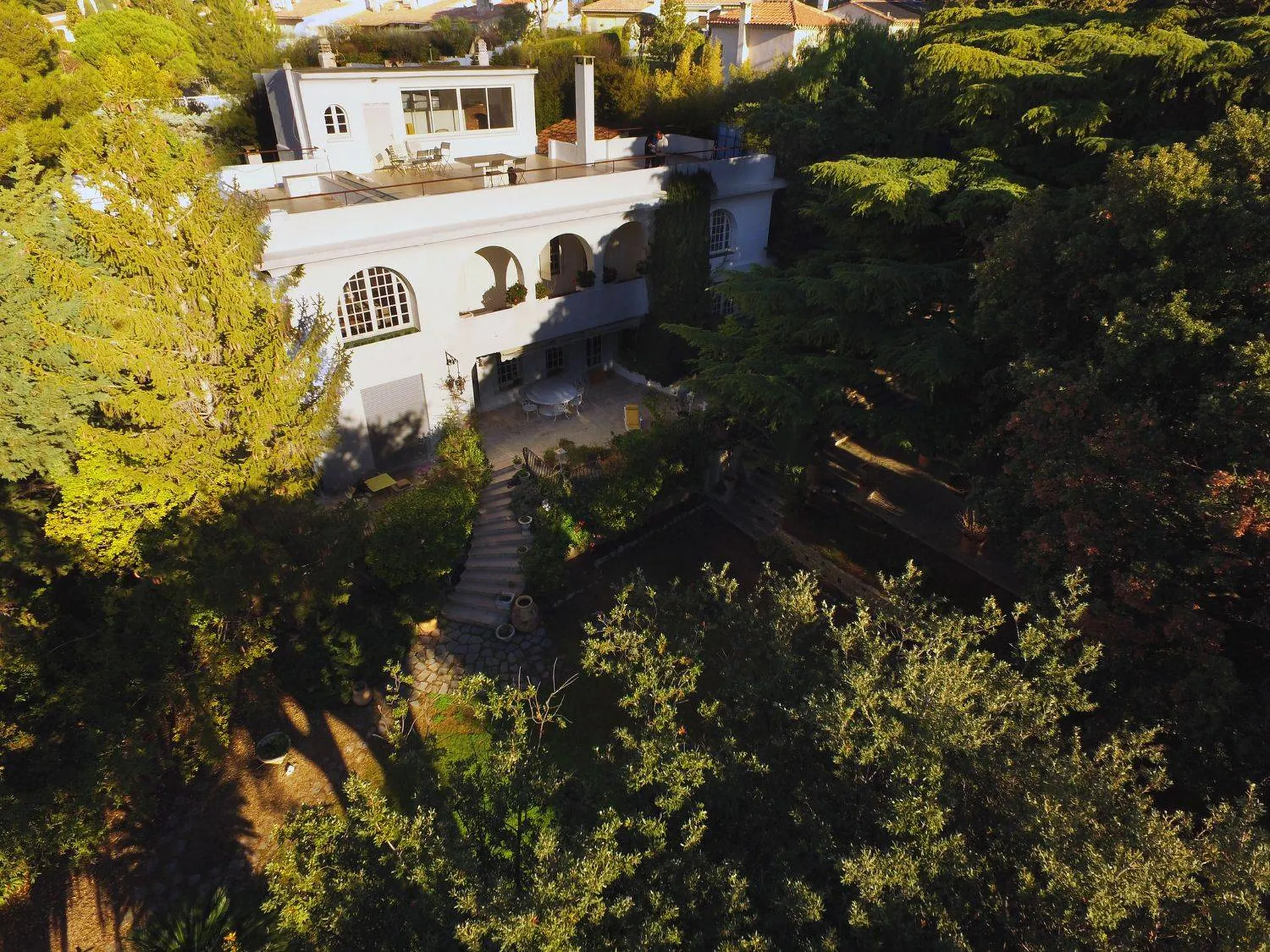 Cassis maison à acheter avec piscine et garage