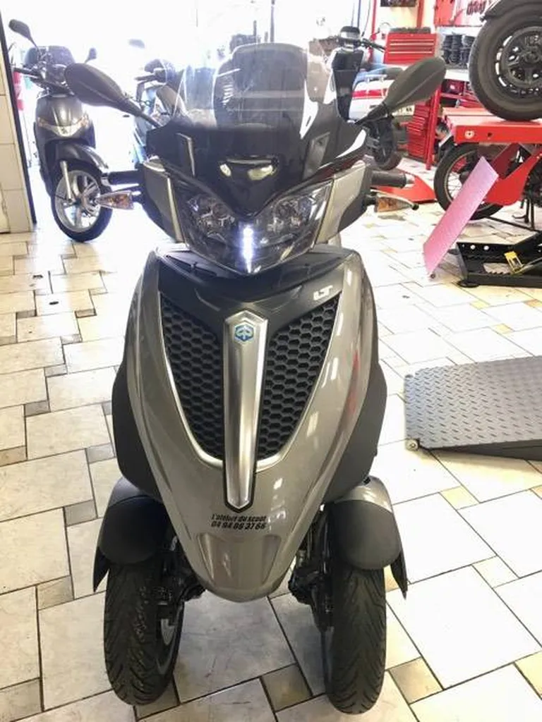 SCOOTER PIAGGIO MP3 OCCASION LA VALETTE DU VAR