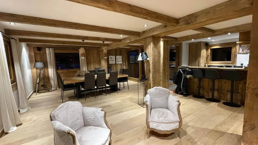 Réalisation de rideaux sur-mesure pour chalet de montagne à Megève