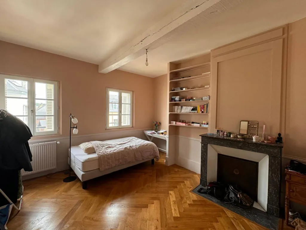 Appartement de type F4 de 132,87m²