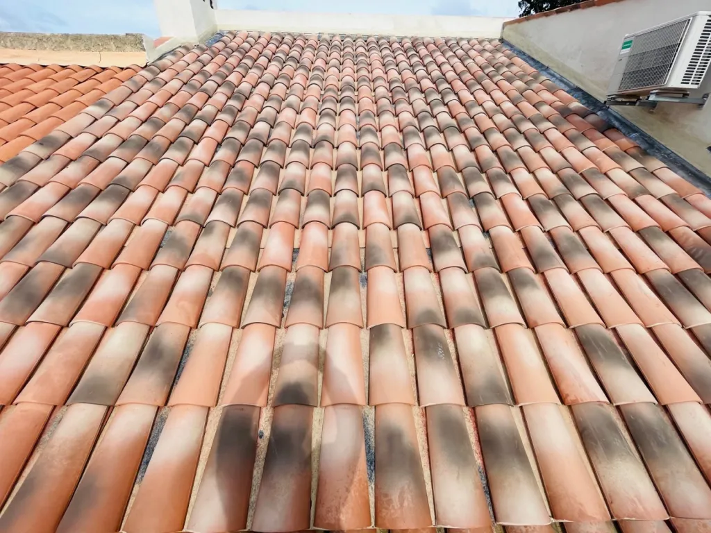 Changement d’une toiture de maison avec isolation sur Aix en Provence.