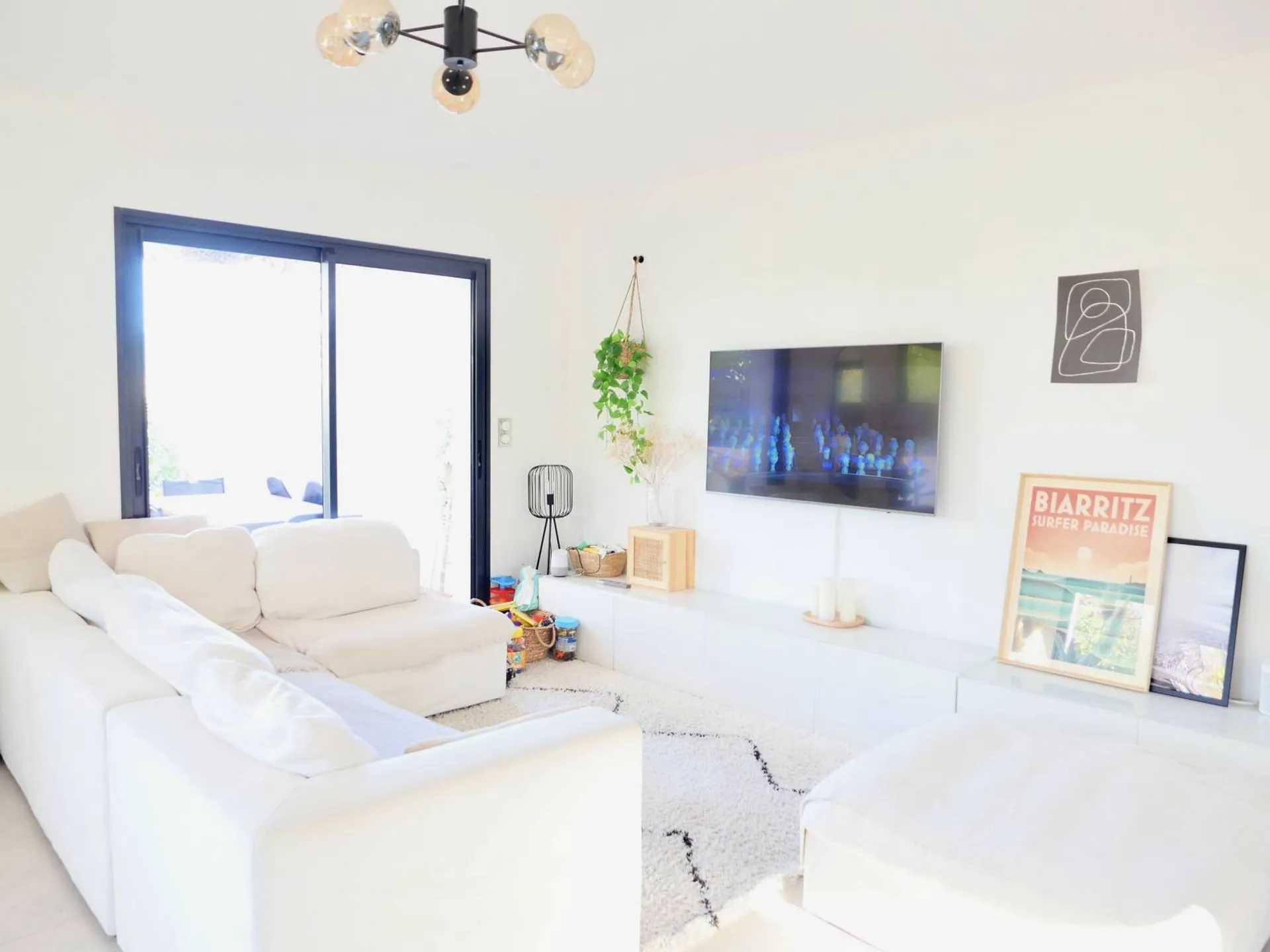 Maison T4 Saint Cyr sur Mer  avec piscine et garage à proximité immédiate de toutes les commodités