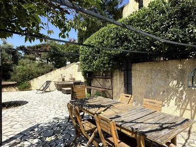 Maison provençale vue mer — Les Issambres, plage de la Gaillarde à pied