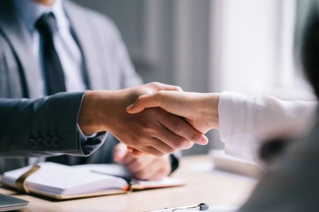 ACL MENUISERIE RECRUTE !