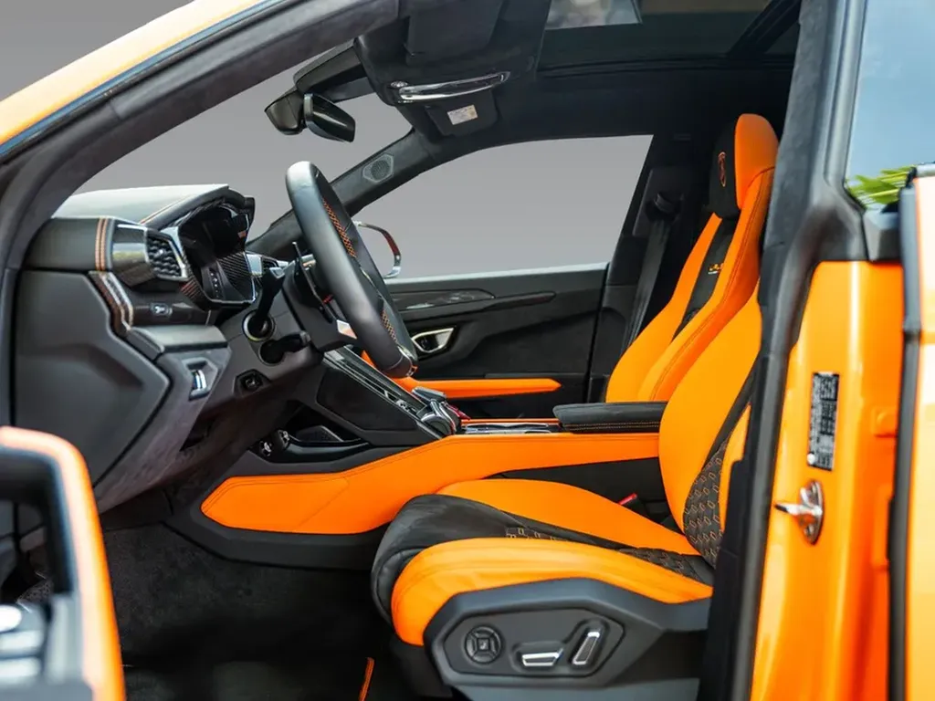 Lamborghini Urus Pearl Capsule Ad Personam – Siège conducteur électrique sport
