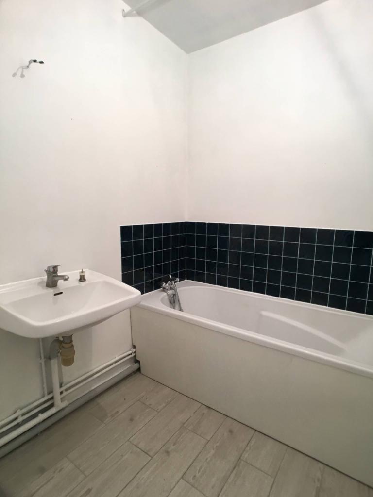 acheter appartement avec travaux pour location proche de Deville les rouen 76