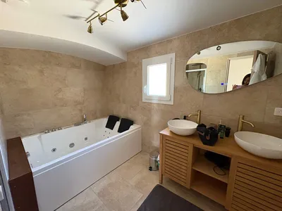 Salle de bain balnéo