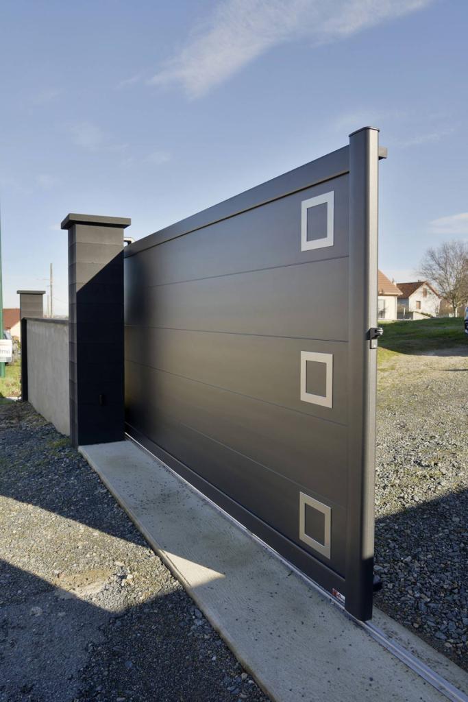 Pose de portail aluminium en PACA
