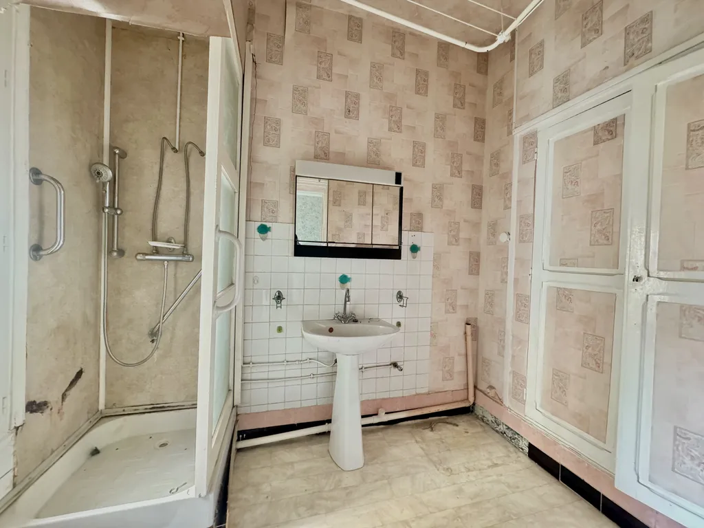 A vendre 3 Pièces 63 m2 Rénovation complète / en plein coeur de Bécon - Courbevoie 92400