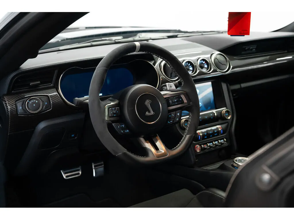 Ford Mustang Shelby GT500 Super Snake Fastback 2020 V8 5.2 Supercharged 760 ch 4 846 km Import Canada Livraison en france