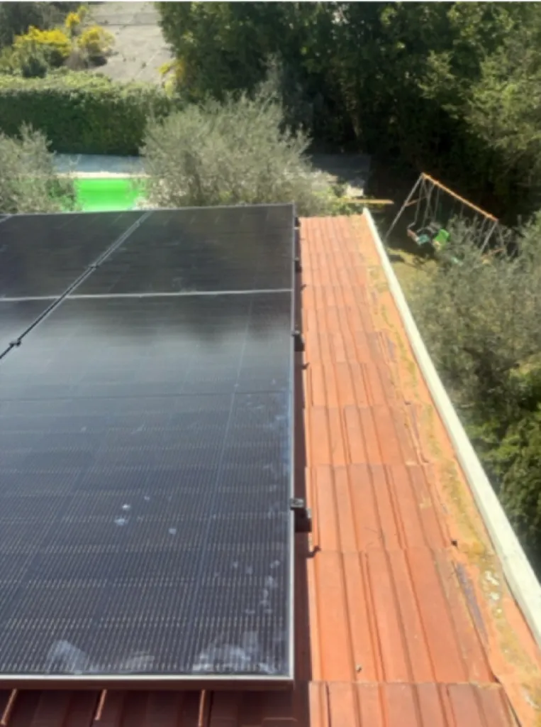 Une installation de 18 panneaux solaires Dualsun pour le prix de 16 990€