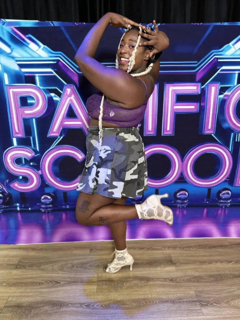 APPRENDRE A DANSER LE STREET HEELS SUR MARSEILLE JOLIETTE 13002