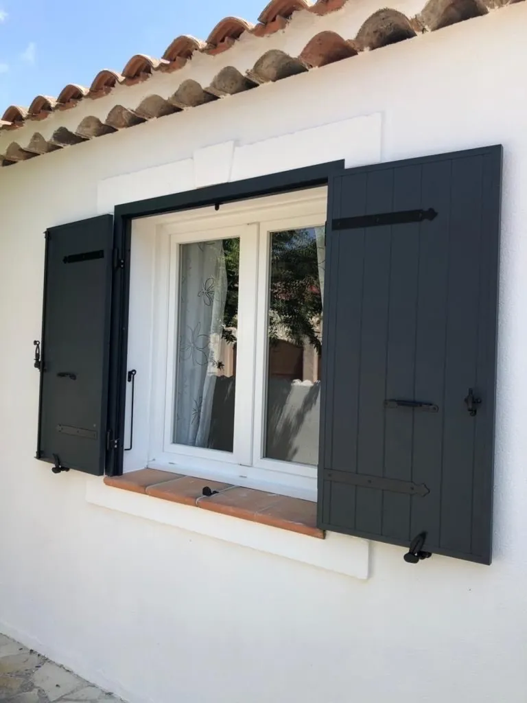 Volets Battant Trotter à Carry-Le-Rouet