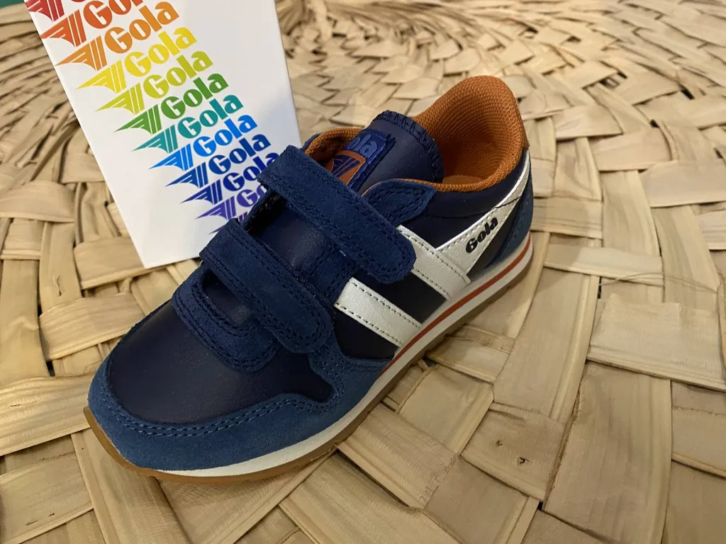 chaussure de sport pour enfants près de Bordeaux