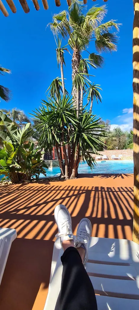 camping 4 étoiles avec piscine et bord de mer à vias