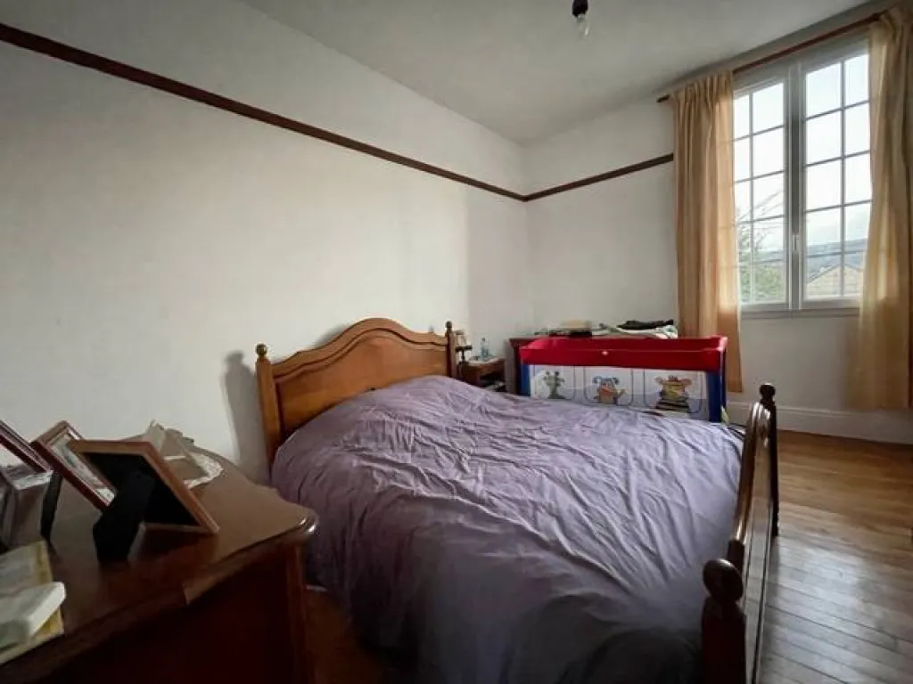 maison avec 5 chambres