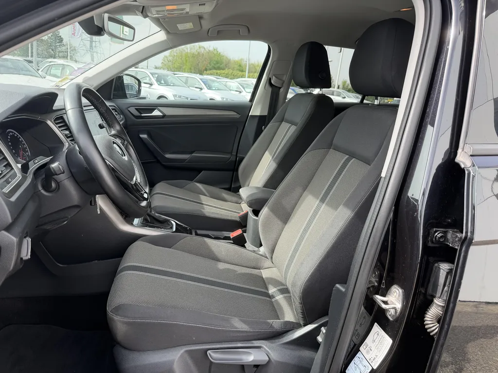 Volkswagen T-Roc d'occasion à distance immédiate de Le Havre : SUV essence 1.5 TSI 150 ch Lounge chez Caudebec Automobiles
