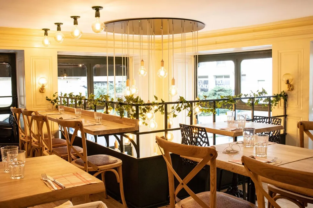 salle intérieure restaurant italien falcone lyon