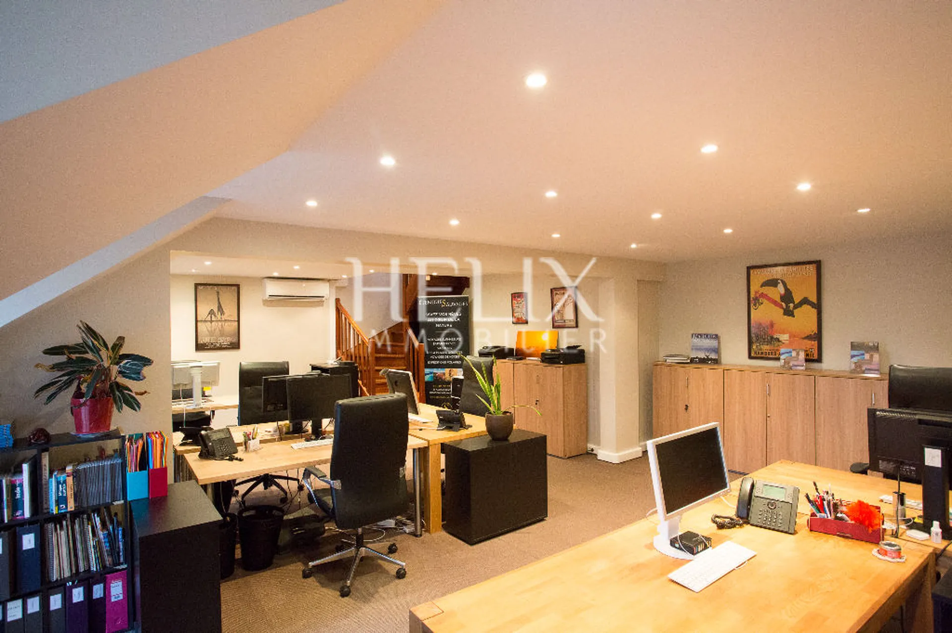 Local commercial à louer 80 M2 à Saint Nom la Bretèche