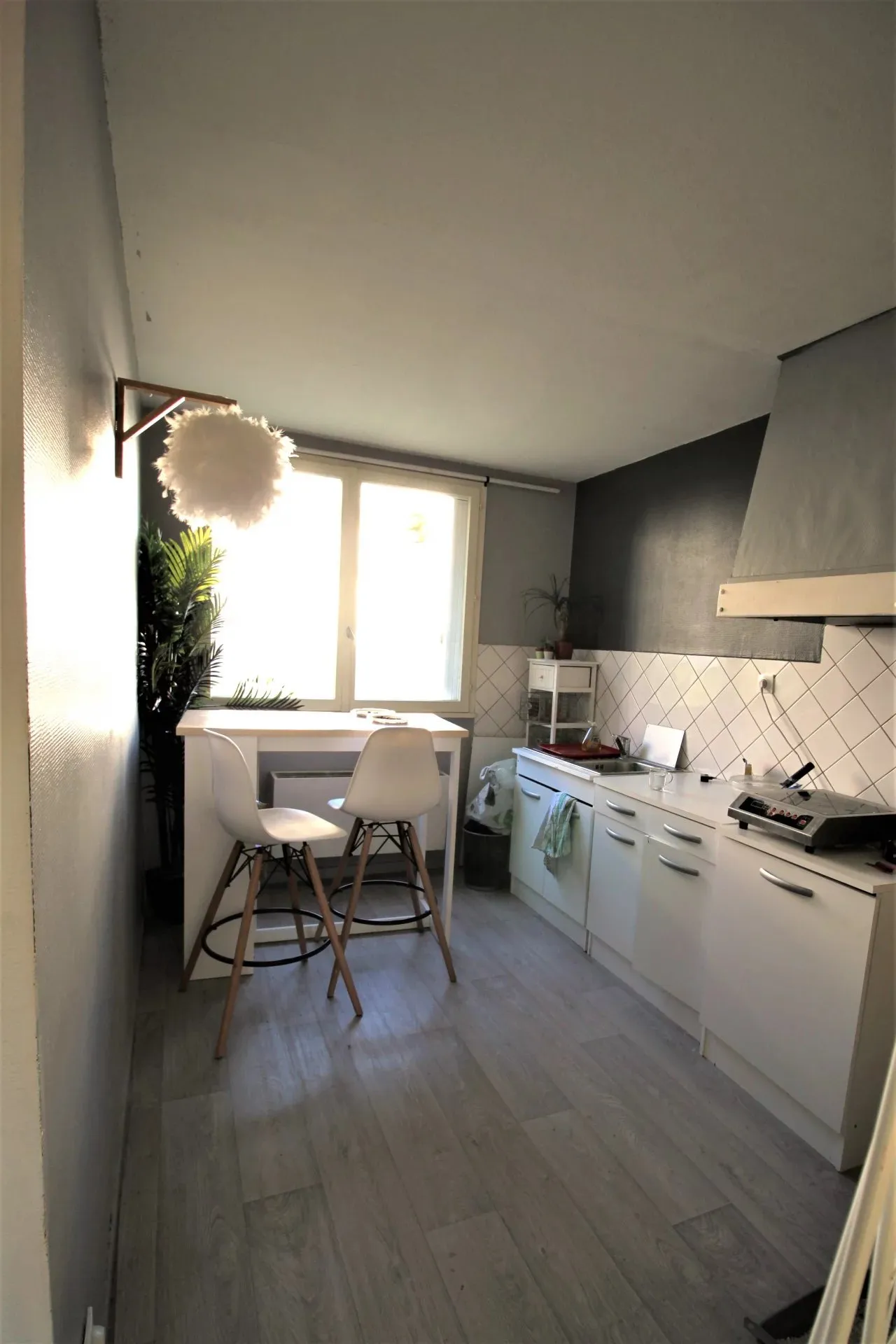 Appartement 3 pièces avec balcon et parking à BRUGES Centre-ville