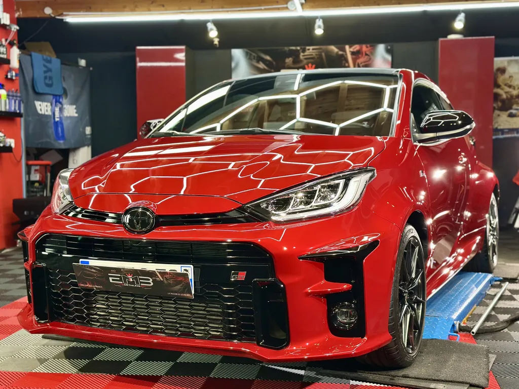 Toyota Yaris GR – Rénovation et traitement céramique à Lyon Ouest proche de Vourles 