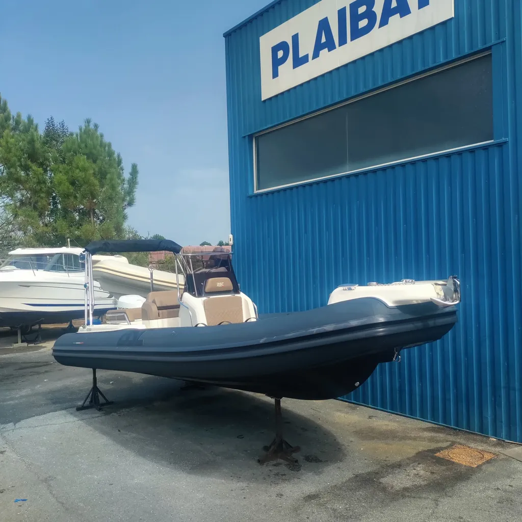 Semi rigide BSC 65 EBONY Occasion 2023 + BF 150 Honda Marine au Cap Ferret et Arcachon