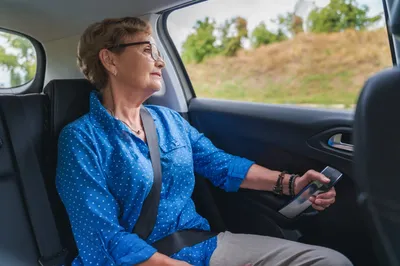 Transport médical assis en taxi conventionné Toulouse Nord pour patients âgés mobilité réduite et déplacements de santé pris en charge Assurance Maladie