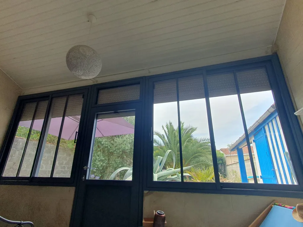 Coulissant aluminium 2 vantaux double vitrage à Bègles proche Pessac et Villenave d'Ornon