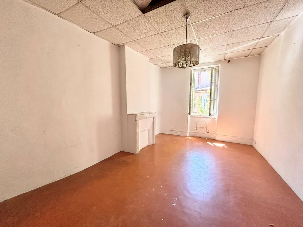 A vendre Type 2 à rénover dans le centre