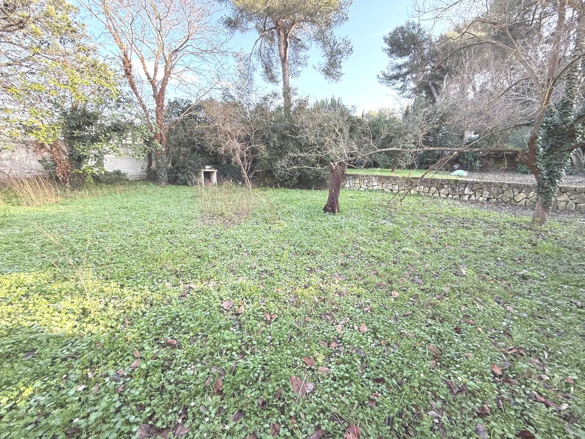 En vente villa de type 4 avec fort potentiel Carnoux en Provence 