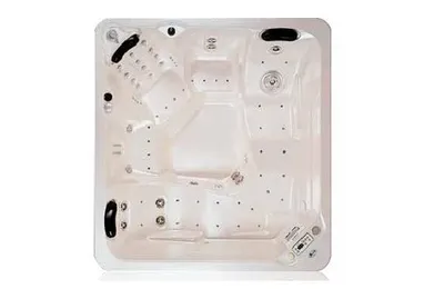 SPA AQUARIUS 5 PLACES