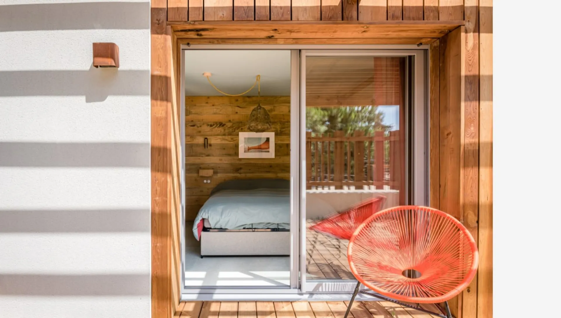 Appartement locatif rénové avec optimisation des volumes et style moderne, par l'Atelier D, architecte d'intérieur à Bordeaux